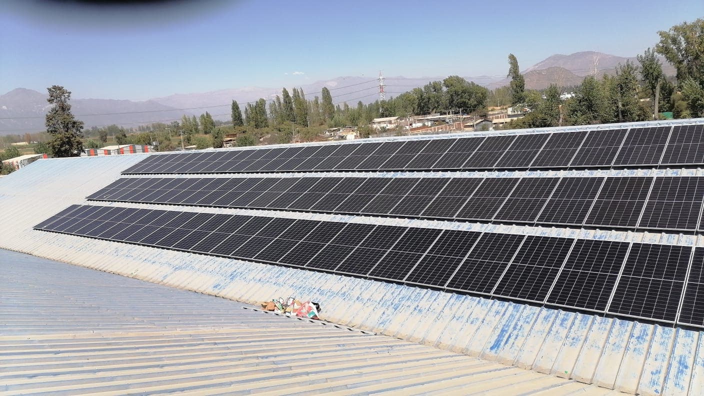 Proyecto solar AISLANTES MODOPACK LIMITADA